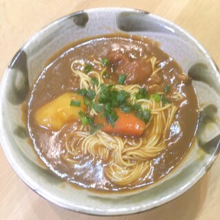 リメイクレシピ☆牛すじカレーラーメン